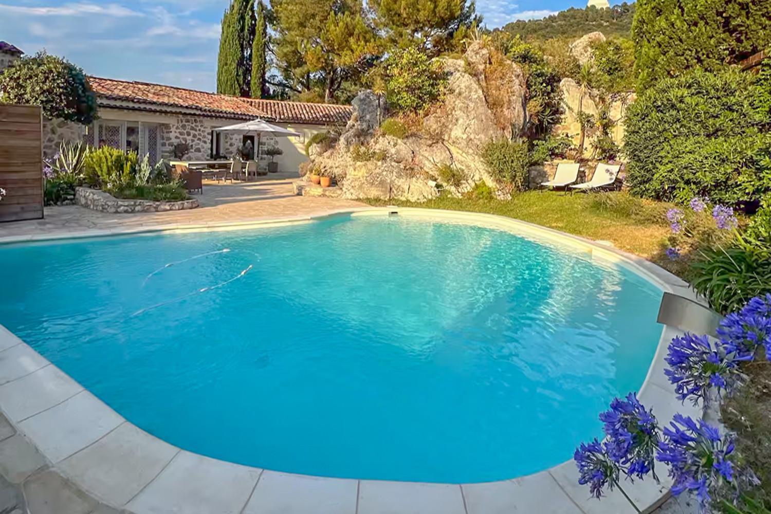 06roche Villa Nizza